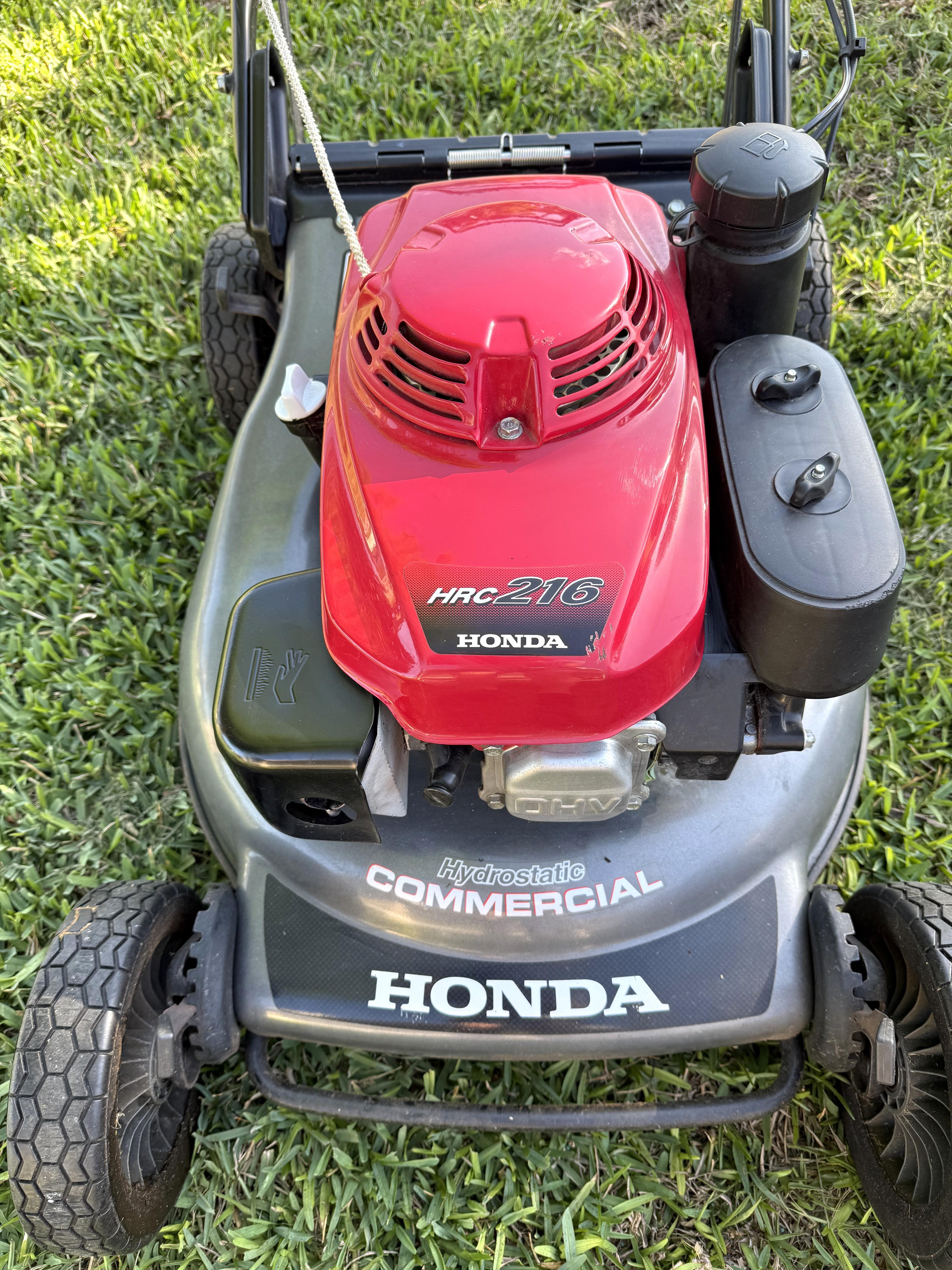 IMG_2087 Honda Mower 12.jpg