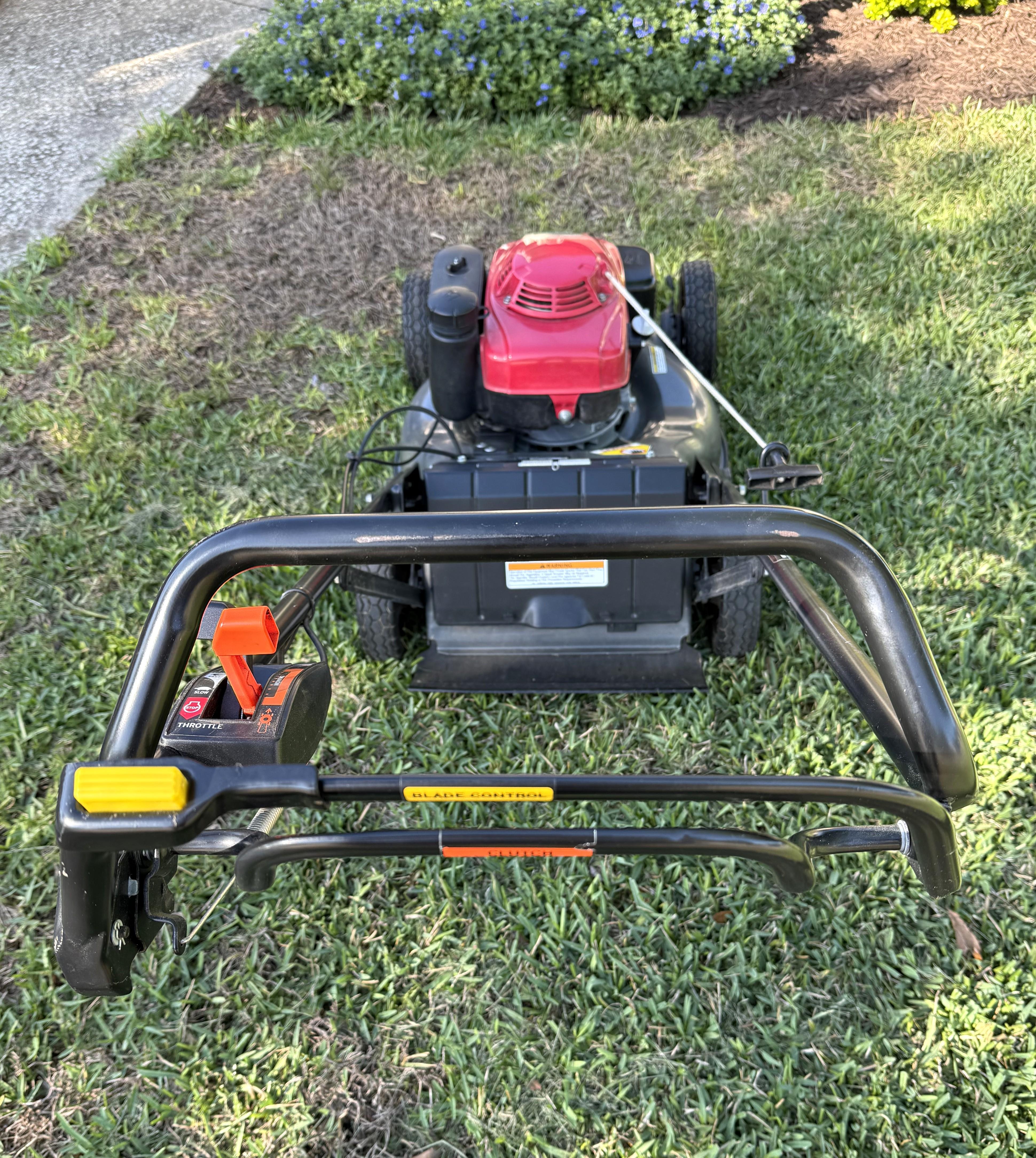 IMG_2089_Honda mower1.jpg